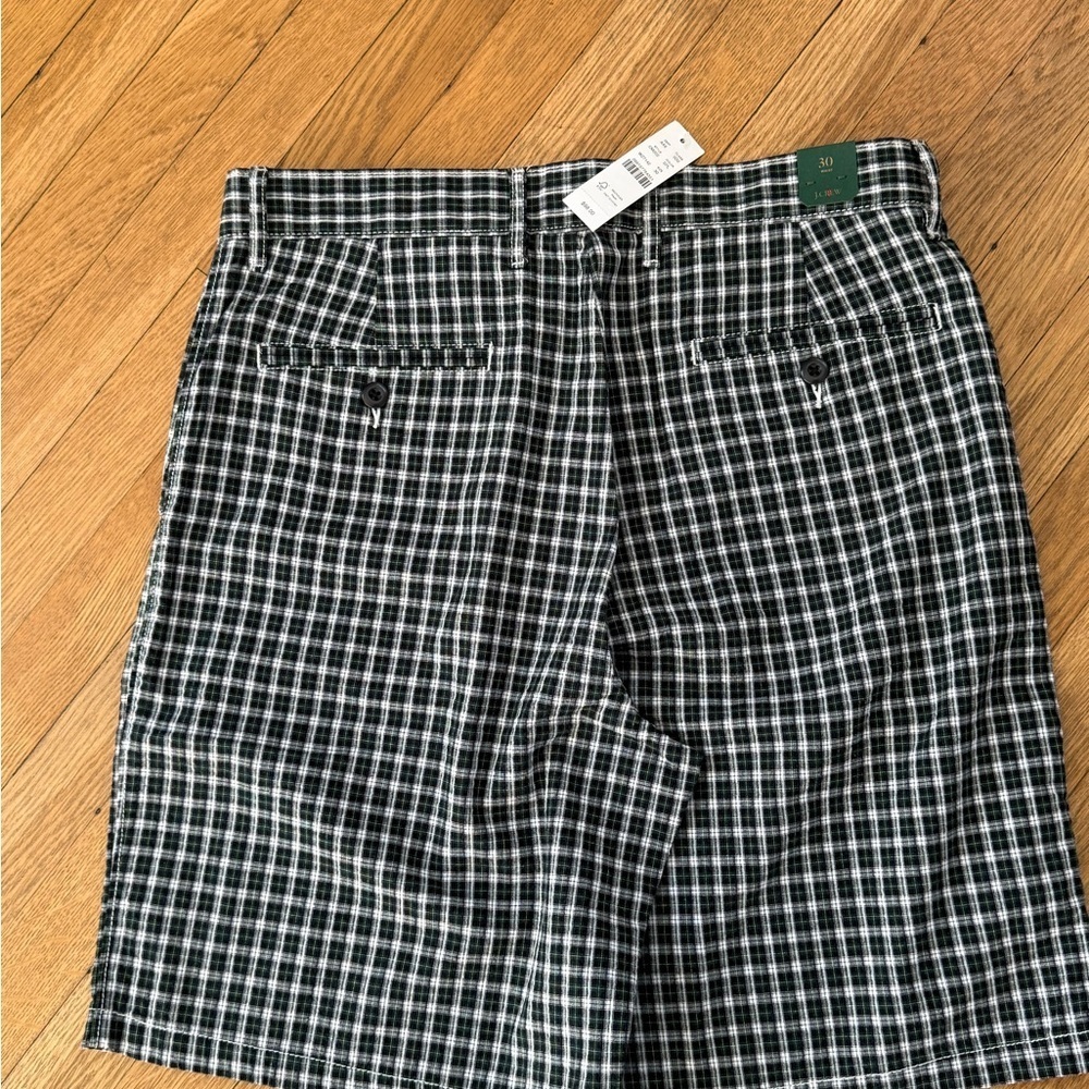 J. CREW 9" relaxed cotton short in seersucker plaid Men’s 30 NWT $110 - Picture 4 of 5